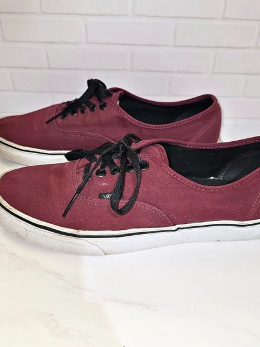 Vans Authentic Men's Sneakers US 12 Burgundy NWT